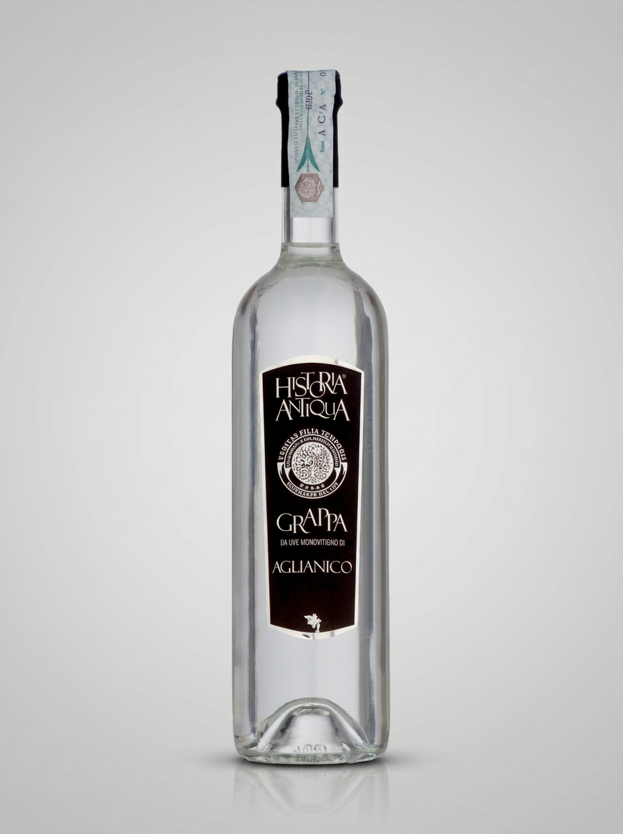 Grappa Monovitigno di Aglianico Grappa Bianca